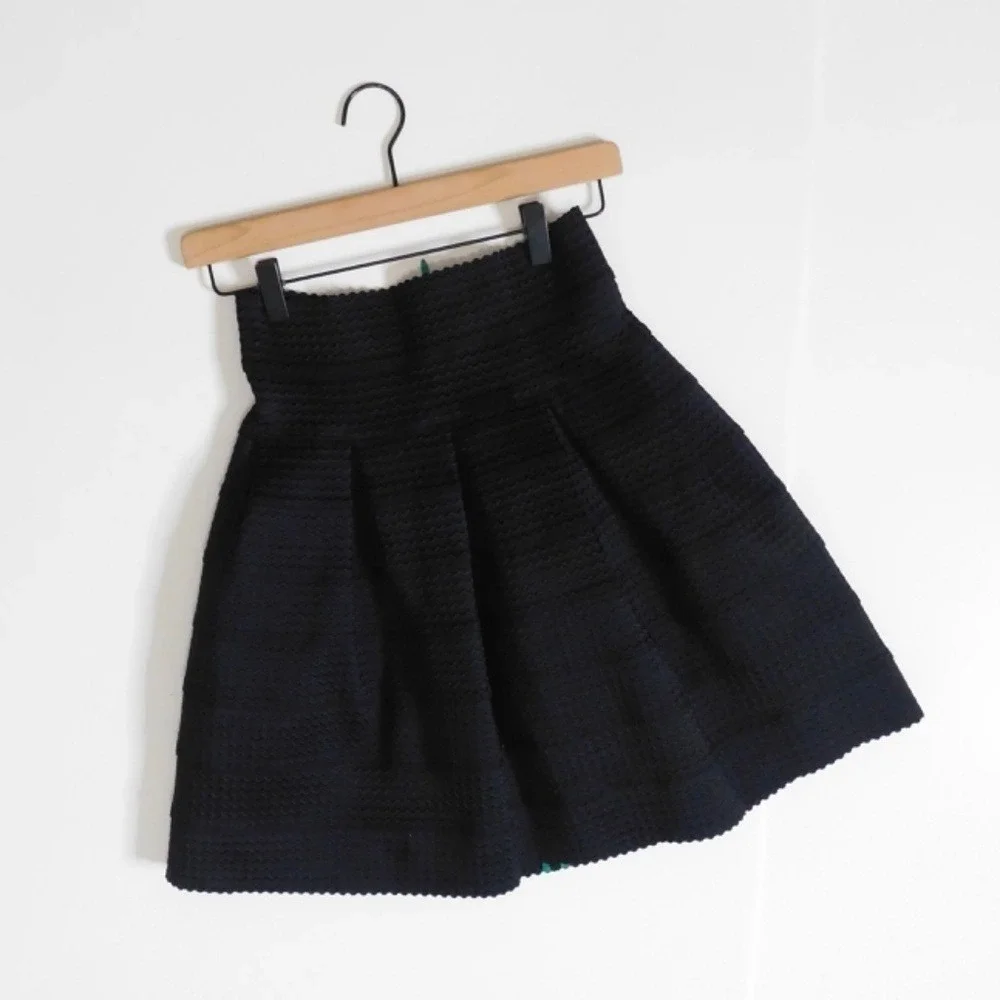 Anthropologie GIRLS FROM SAVOY Black‎ Ponte Bell Skirt Mini Preppy X-Small Small